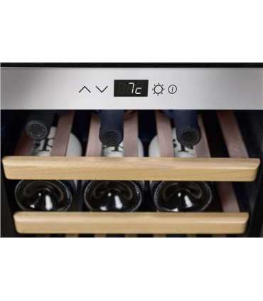 Caso Wine cooler WineComfort 24 Energy efficiency class G, Free standing, Bottles capacity 24, Cooling type Compressor technolog