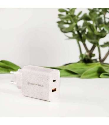 Tellur Green 38W dual port charger Type-C PD20W + USB QC3.0, cream