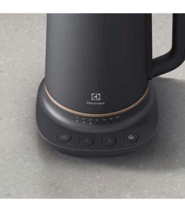 Kettle ELECTROLUX E7K1-6BP