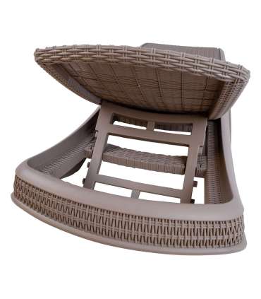 Lamamistool NEWPORT hallikasbeež plastik