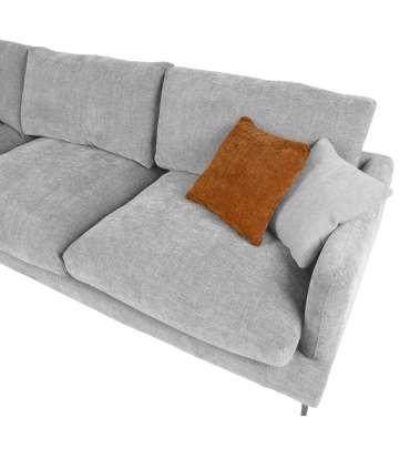 Nurgadiivan DAISY VN, hall