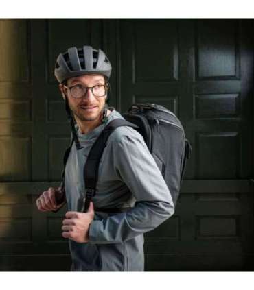 Thule 5092 Paramount Hybrid Pannier 26L Soft Green