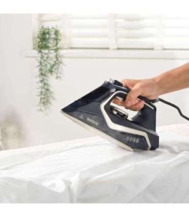 Beldray BEL01980VDE  Ultra Sleek 2600W