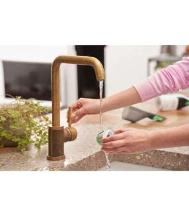 Black & Decker REVHV8C-QW handheld vacuum Black, White Bagless