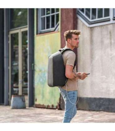 XD DESIGN ANTI-THEFT BACKPACK BOBBY HERO REGULAR BLACK P/N: P705.291
