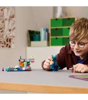 LEGO MINECRAFT 21274 The Warden Encounter