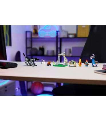 LEGO FORTNITE 77075 Peely & Sparkplug's Camp