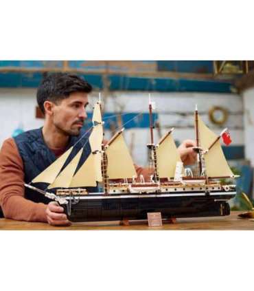 LEGO ICONS 10335 Endurance