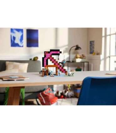 LEGO MINECRAFT 21277 The Pickaxe Mine