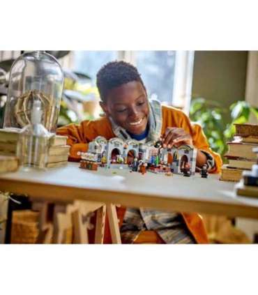 LEGO HARRY POTTER 76431 Hogwarts Castle: Potions Class