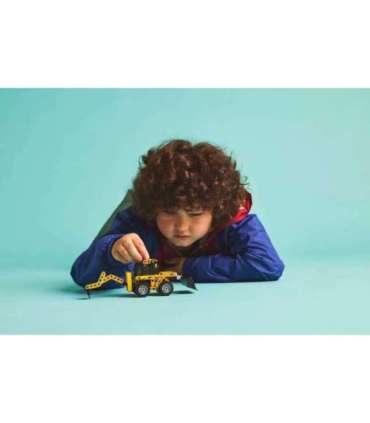 LEGO TECHNIC 42197 Backhoe loader