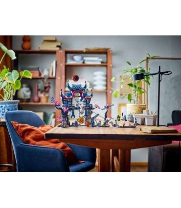 LEGO Ninjago 71813 Shadow Wolf Mask Dojo