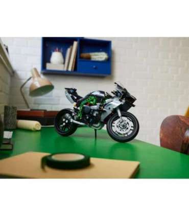 LEGO TECHNIC 42170 Kawasaki Ninja H2R