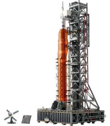 LEGO ICONS 10341 NASA Artemis Space Launch System