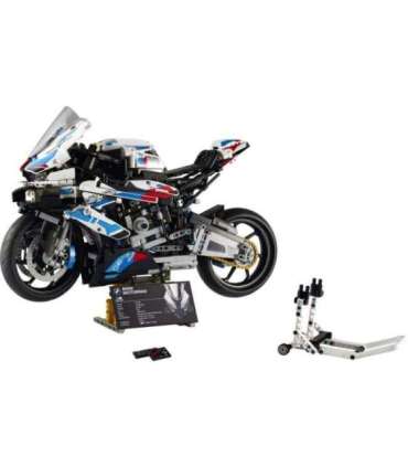 LEGO TECHNIC 42130 BMW M 1000 RR