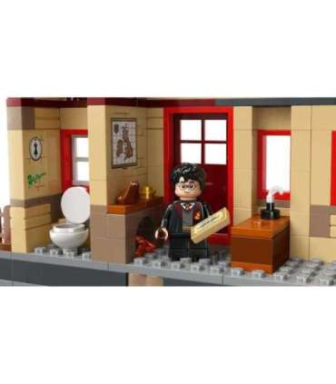 LEGO HARRY POTTER 76423 Hogwarts Express and Hogsmeade Station