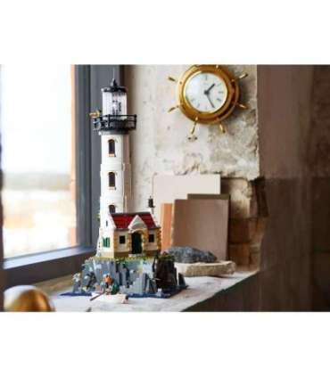 LEGO IDEAS 21335 MOTORIZED LIGHTHOUSE