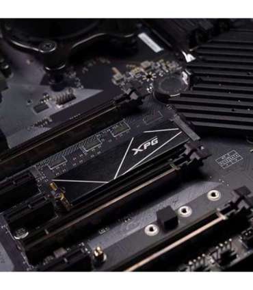 ADATA AGAMMIXS70B-8000G-CS internal solid state drive M.2 800 GB PCI Express 4.0 3D NAND NVMe