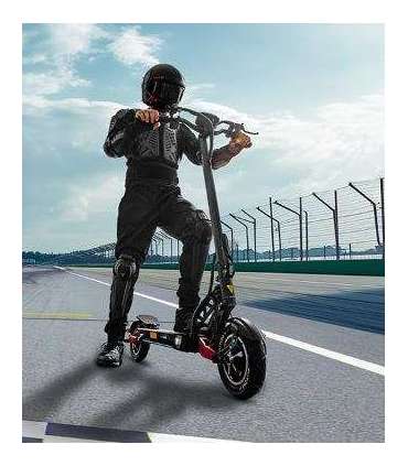 Motus Pro 10 Daytona scooter