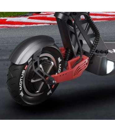 Motus Pro 10 Daytona scooter