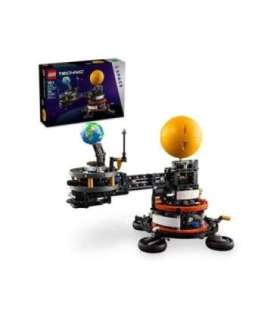 LEGO TECHNIC 42179 Planet Earth and Moon in Orbit