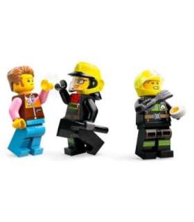 LEGO CITY 60412 4X4 FIRE TRUCK WITH RESCUE BOAT