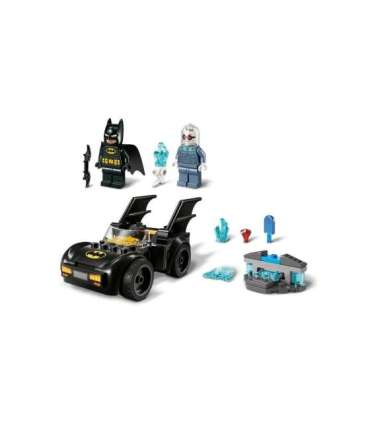 LEGO BATMAN 76301 Batman & Batmobile vs. Mr. Freeze