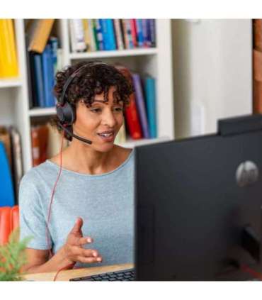 Poly Blackwire 5220 Stereo USB-C Headset +3.5mm Plug +USB-C/A Adapter