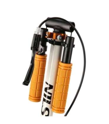 HM0107 бело-оранжевый самокат NILS EXTREME