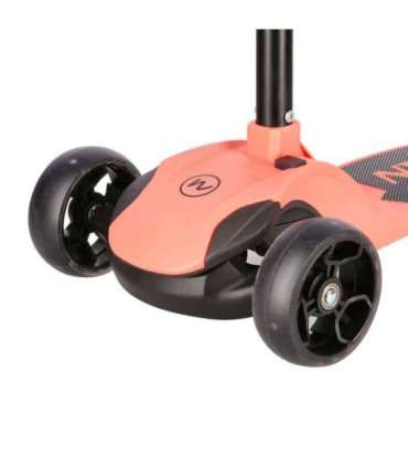 HLB122 PINK SCOOTER NILS FUN