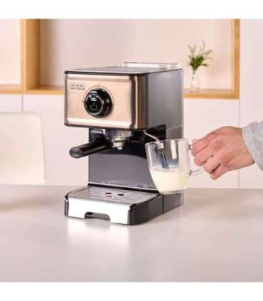 Espresso coffee maker Black+Decker BXCO1200E (1200W)