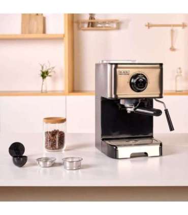 Espresso coffee maker Black+Decker BXCO1200E (1200W)