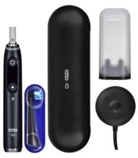 Oral-B iO9 Black Onyx toothbrush
