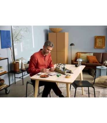 LEGO ARCHITECTURE 21063 Neuschwanstein Castle