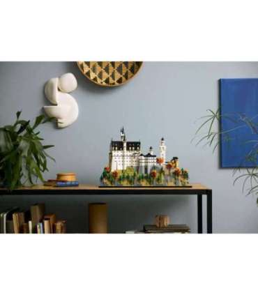 LEGO ARCHITECTURE 21063 Neuschwanstein Castle