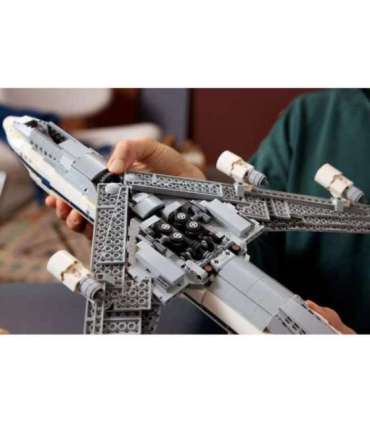 LEGO ICONS 10360 Shuttle Carrier Aircraft