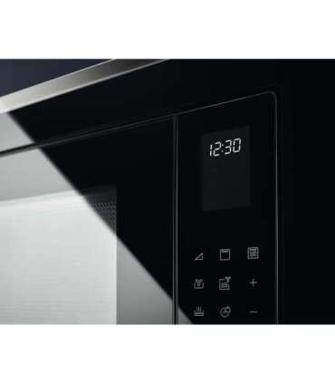 Kuchenka mikrofalowa ELECTROLUX LMS4253TMK net/net