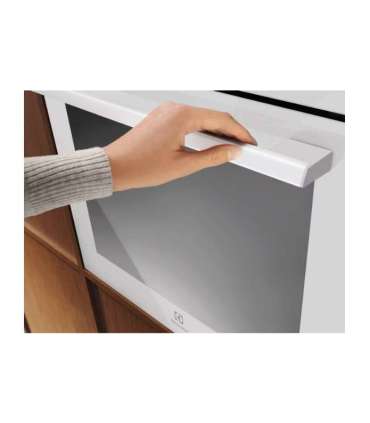ELECTROLUX LOE8F38V oven