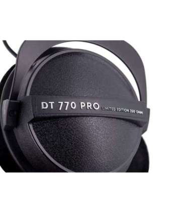 Beyerdynamic DT 770 PRO 250 OHM Black Limited Edition - closed studio headphones