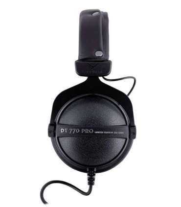 Beyerdynamic DT 770 PRO 250 OHM Black Limited Edition - closed studio headphones