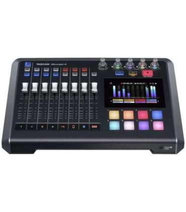 Tascam Mixcast 4 - mixer for podcast recording