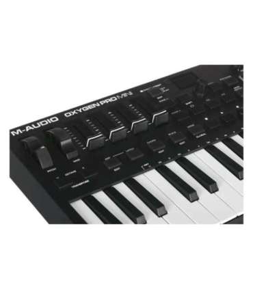 M-AUDIO Oxygen Pro Mini MIDI keyboard 32 keys USB Black