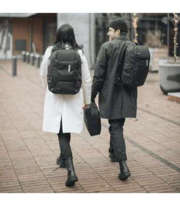 Thule 5383 Accent Convertible Rec Backpack 17L Black