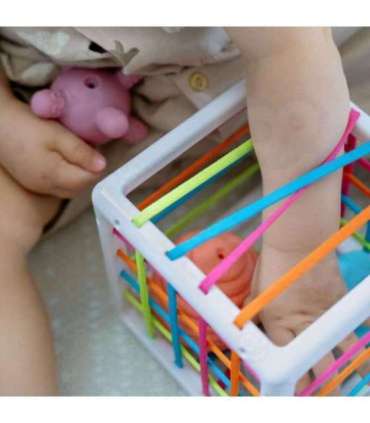 WOOPIE BABY Elastne sensoorne kuubik-sorter lastele — pöörased kujundid, 5 tk