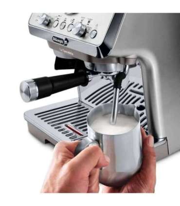 De’Longhi  EC9255.M  La Specialista Arte Compact Manual Bean to Cup coffee machine with Cold Brew