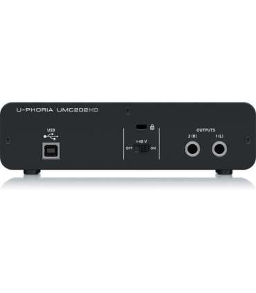 Behringer UMC202HD recording audio interface