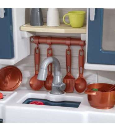 STEP2 Современная реалистичная кухня для детей с множеством аксессуаров