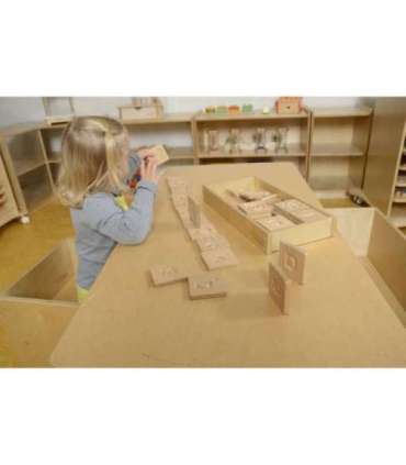 MASTERKIDZ sensoorne mänguasi - tunne puudutusega ära: tähed, numbrid, kujundid (Montessori)