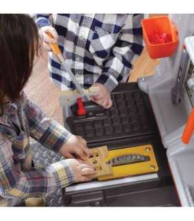 STEP2 Большая мастерская для детей — уголок мастера, свет + 45 аксессуаров