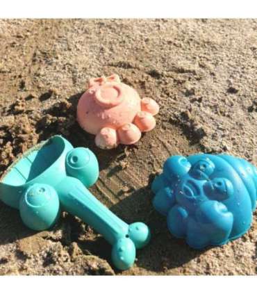 WOOPIE Набор для песка 3 в 1 — чемодан «Коровка» и водный столик